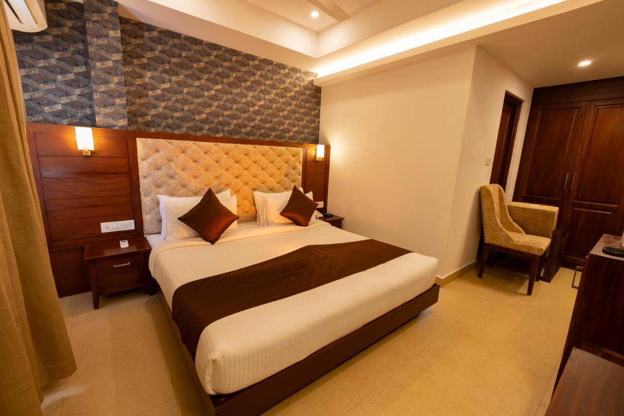 Dev Residency Hotel Thiruvananthapuram Exterior photo
